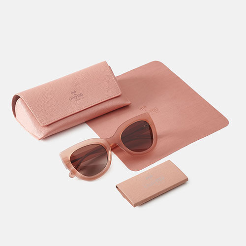 m&oacute; X ONLY YOU GIRALDA SUN