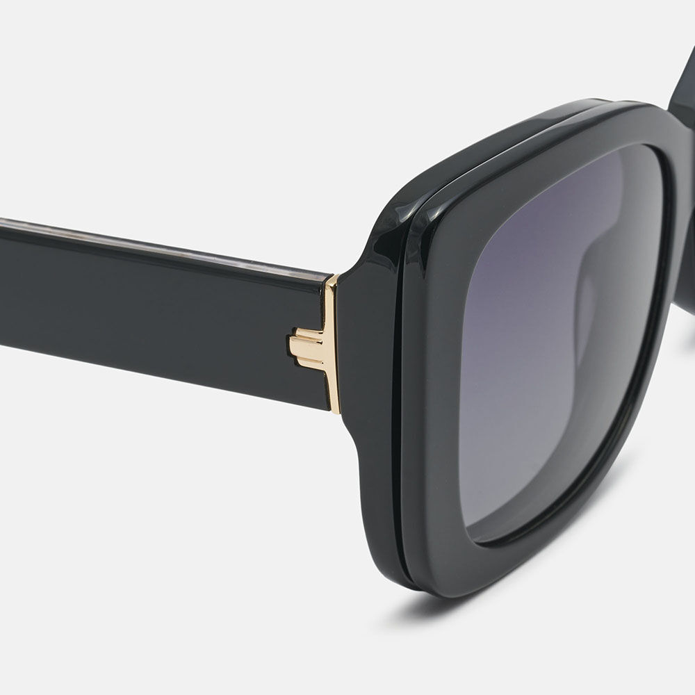 m&oacute; FRONT ROW CHRISTY-ON, , large