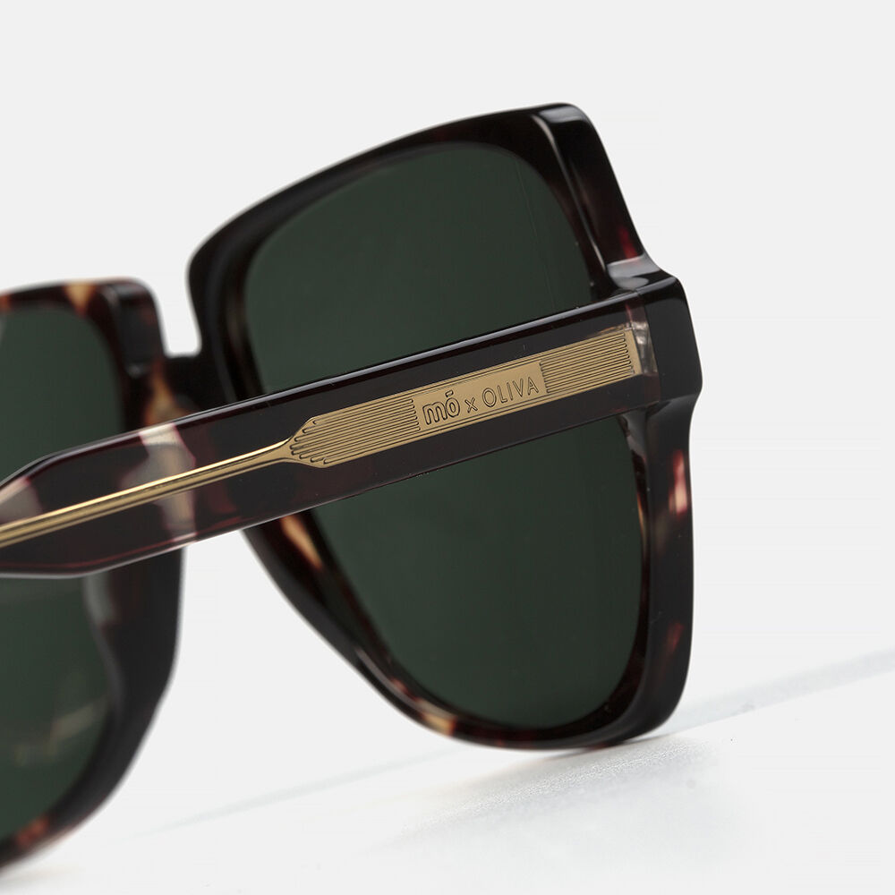 X OLIVA TAYLOR SUN, carey, large