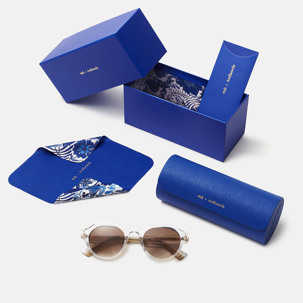 m&oacute; AVELLANEDA SERGIO SUN, crystal, large