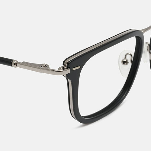 m&oacute; CHHATRAPATI