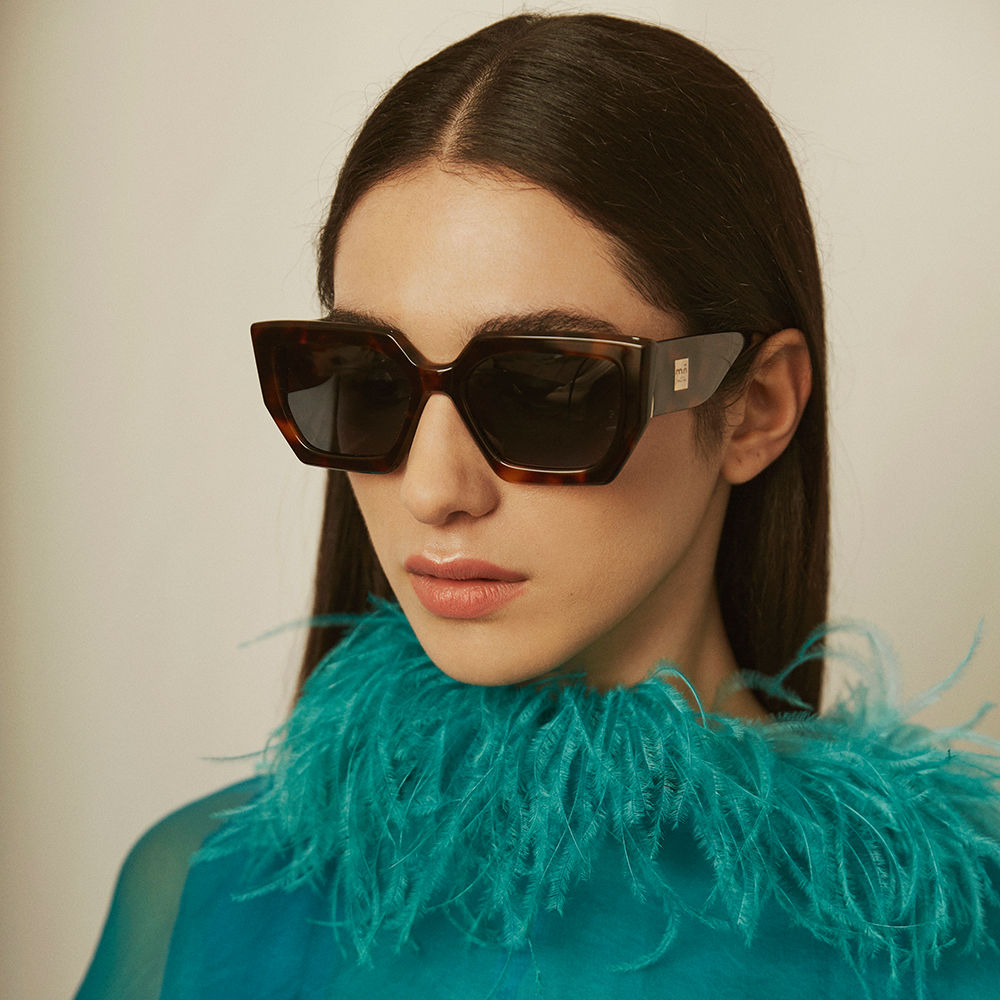 m&oacute; FRONT ROW ELLE, , large