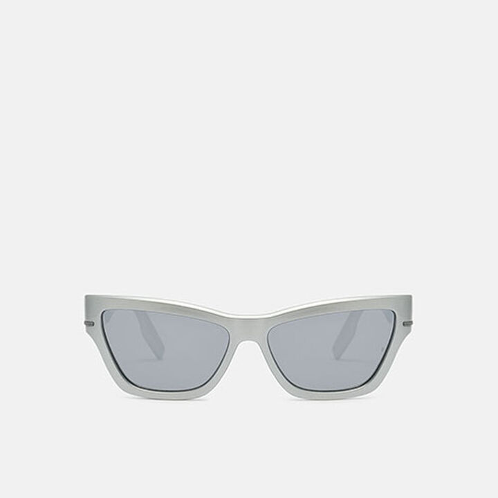 LUNAR 001. SUN, silver LUNAR 001. SUN, silver, medium