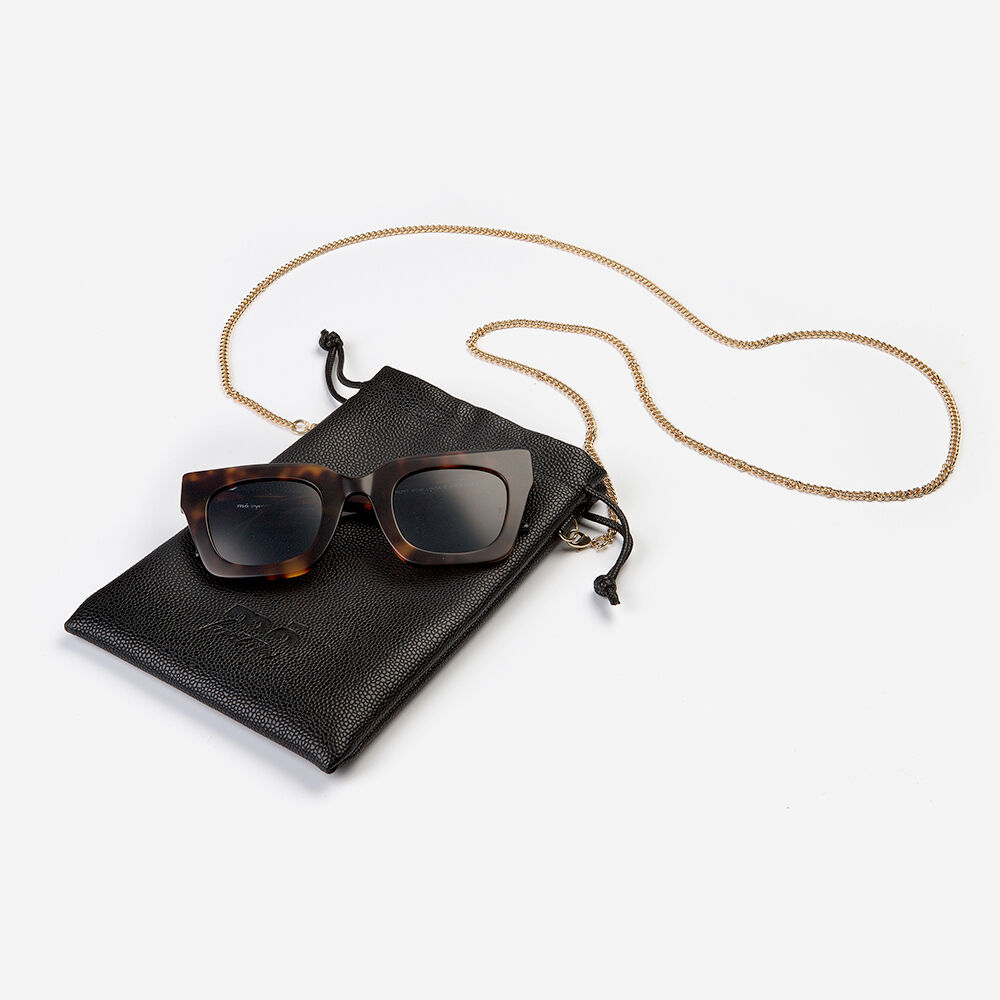 m&oacute; front row LINDA, , large