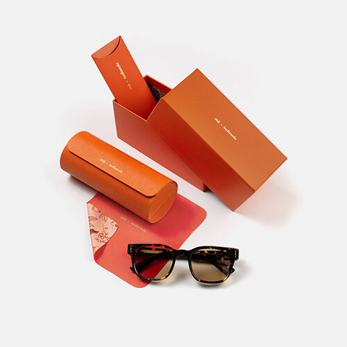 m&oacute; AVELLANEDA TAMI SUN