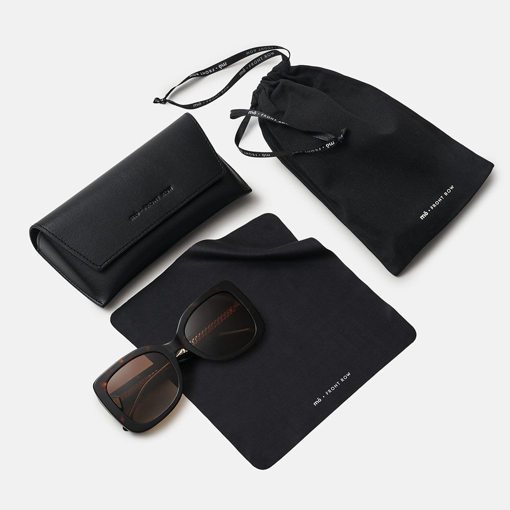 m&oacute; FRONT ROW CHRISTY SUN, carey, large