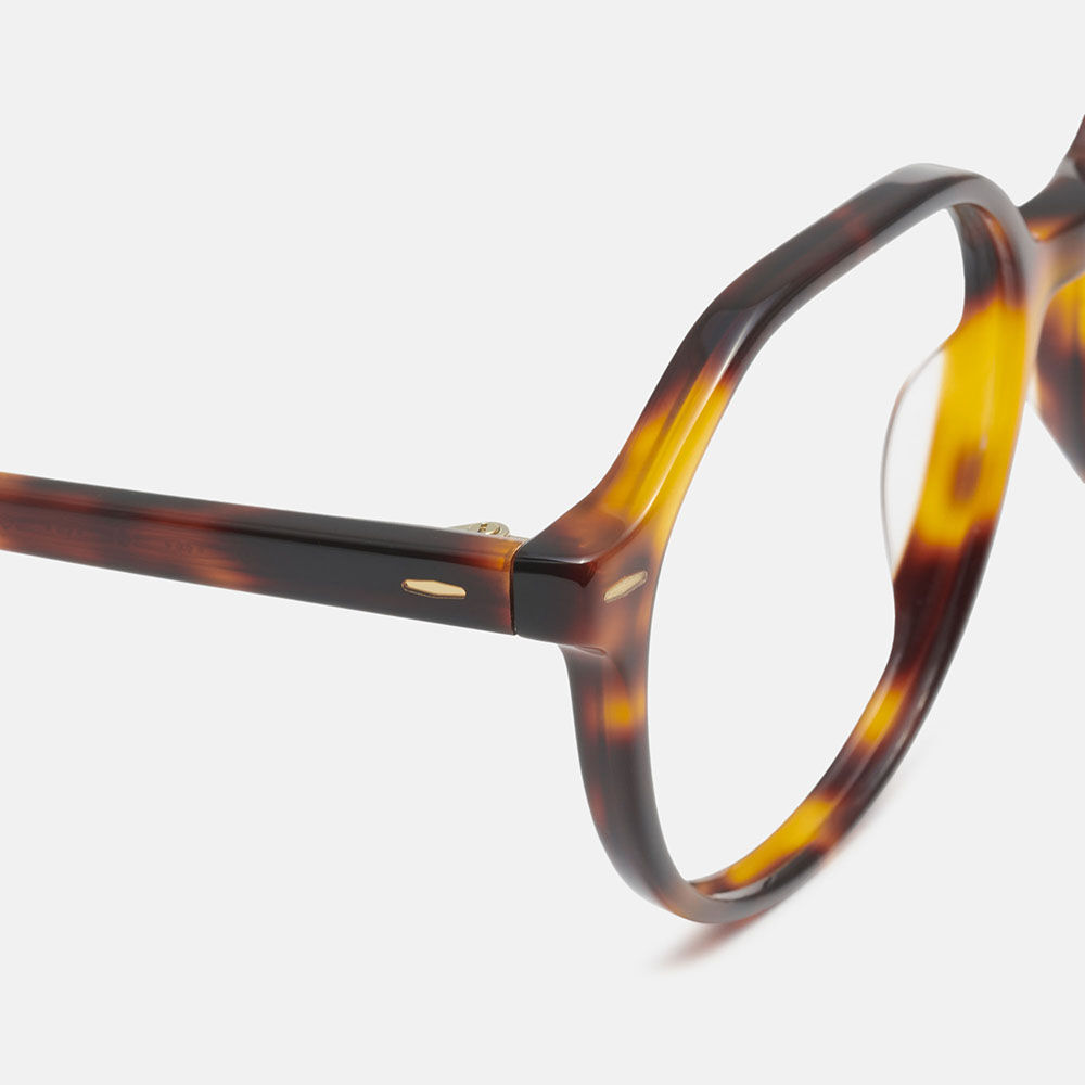 m&oacute; JELANI, carey, large