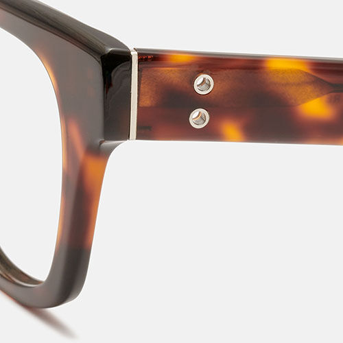 m&oacute; FRONT ROW SEAN