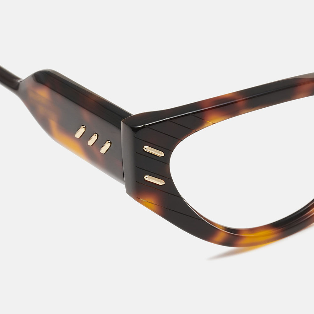 m&oacute; PATRICK, carey, large