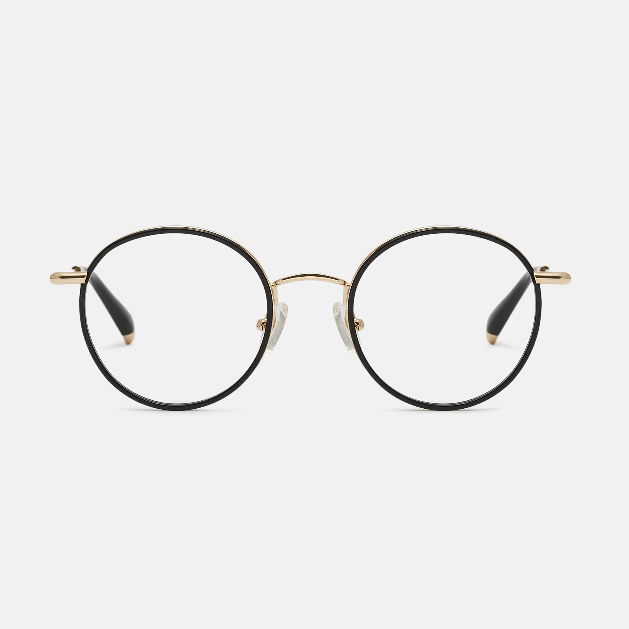 m&oacute; STUDIO 005