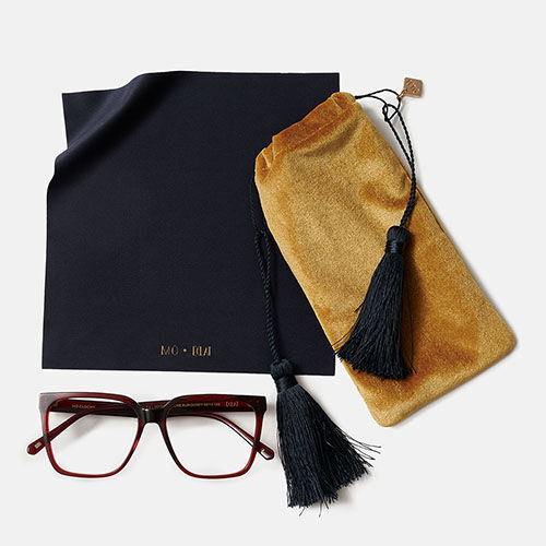 POUCH AMARILLO