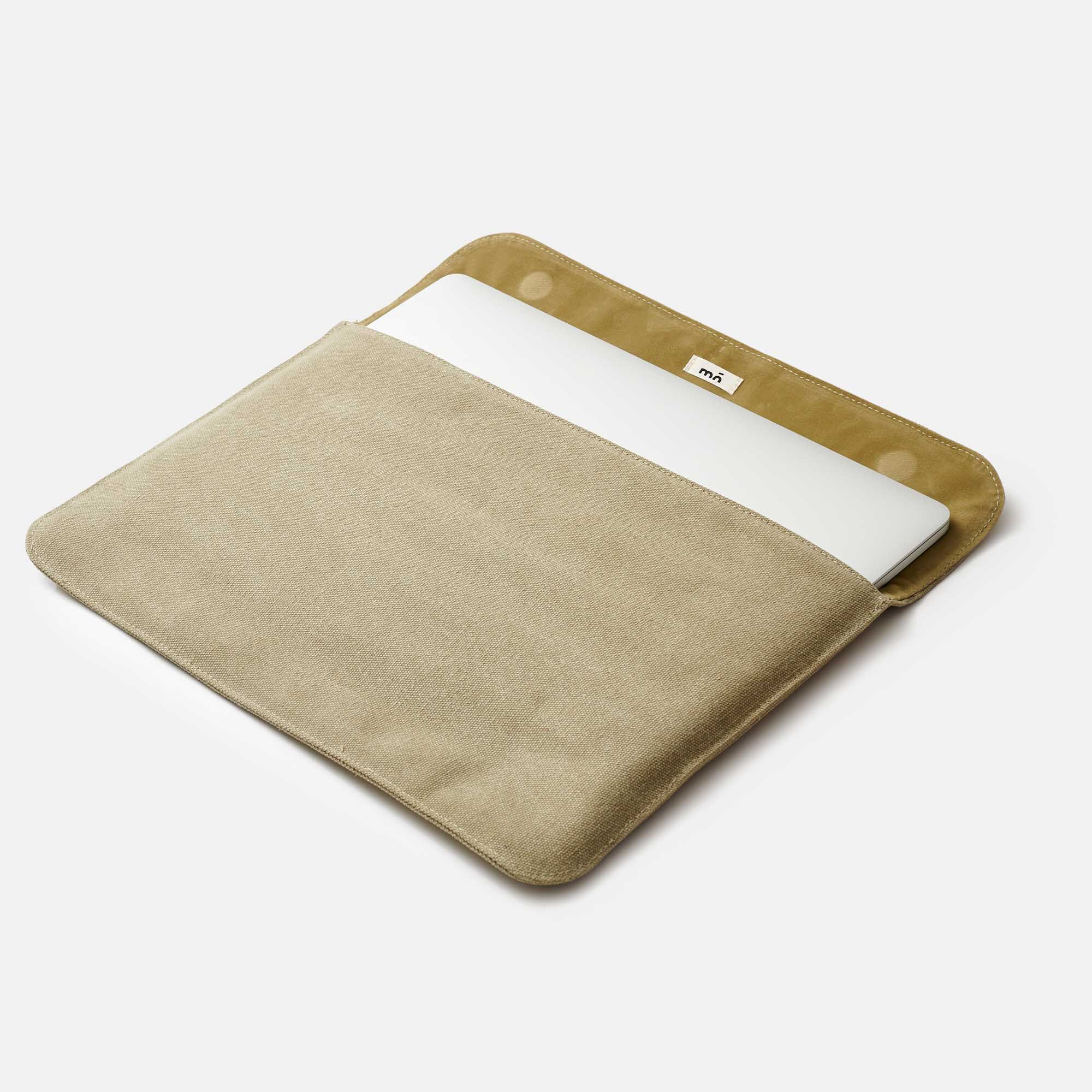 FUNDA ORDENADOR VERDE