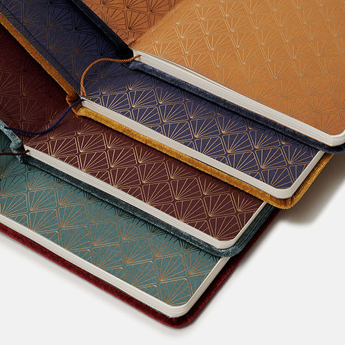 SET DE 4 CUADERNOS ECLAT