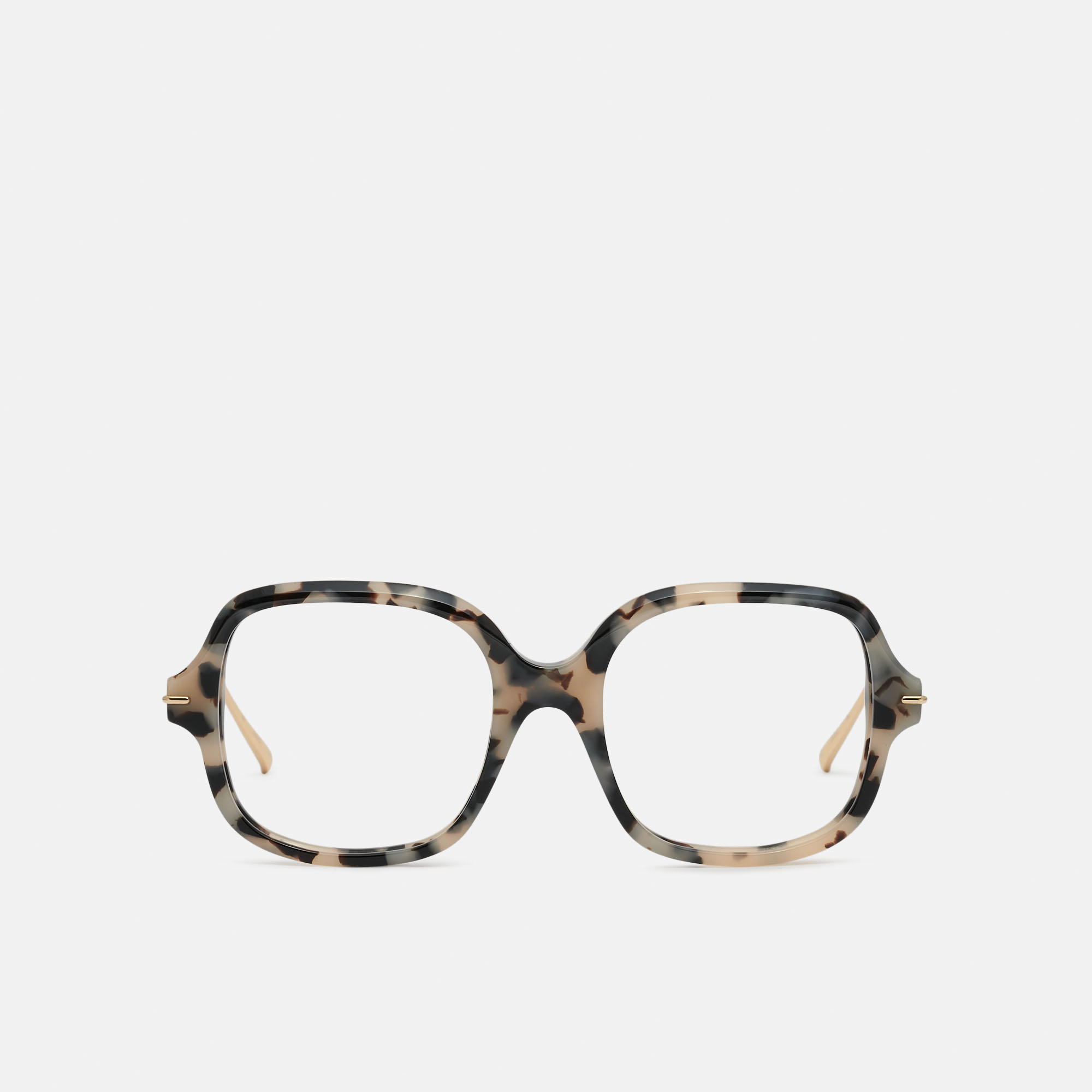 mó STUDIO 002, white carey, hi-res