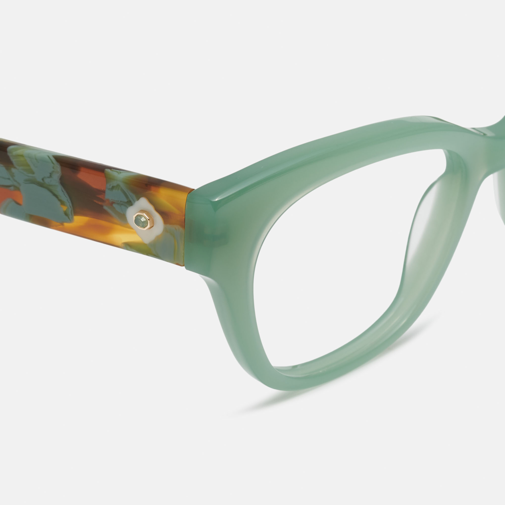 m&oacute; NISHA, green, large image number 2