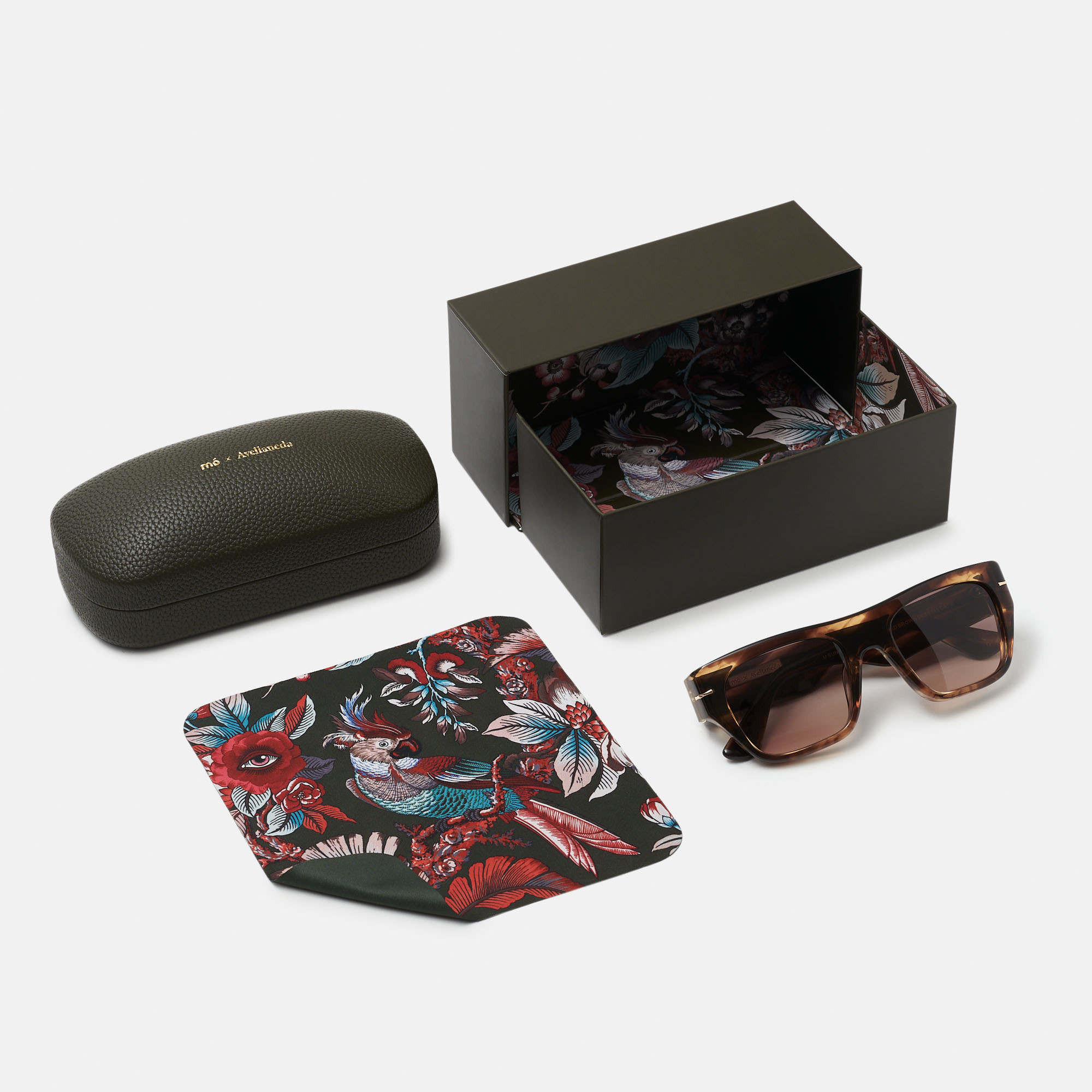 mó AVELLANEDA KAGE SUN, veined brown, hi-res