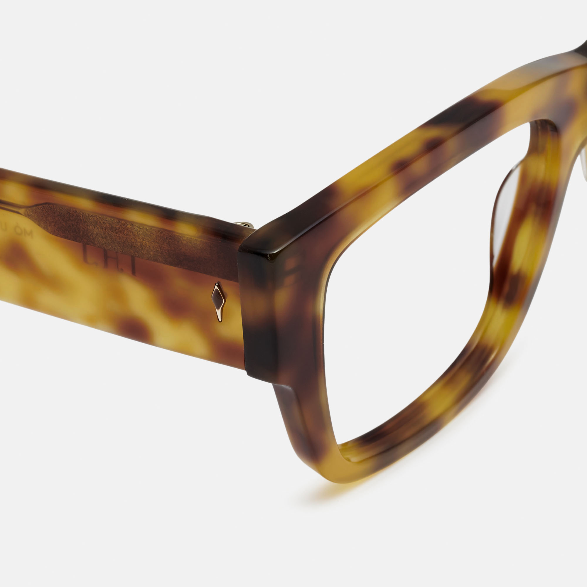 m&oacute; UJWAL, light carey, large image number 2