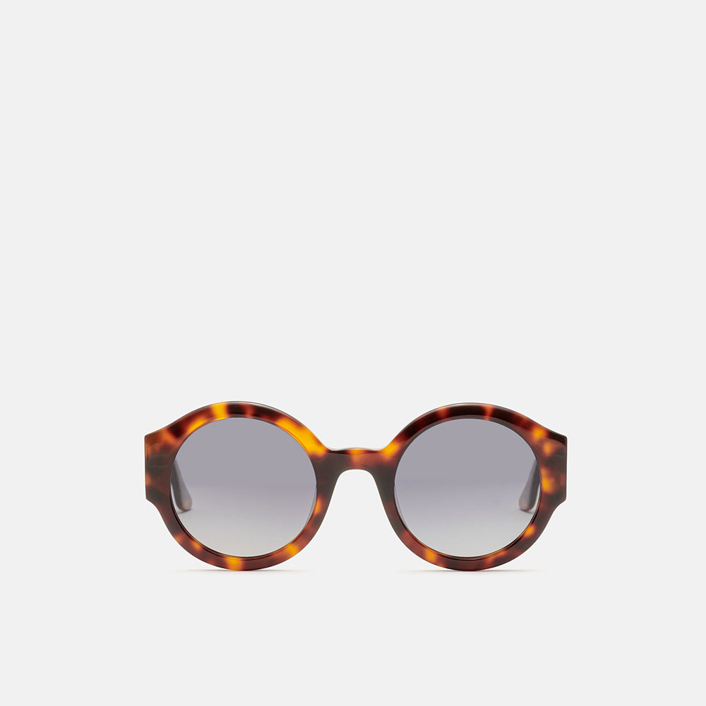 m&oacute; FRONT ROW KARLIE SUN, carey, large image number 0