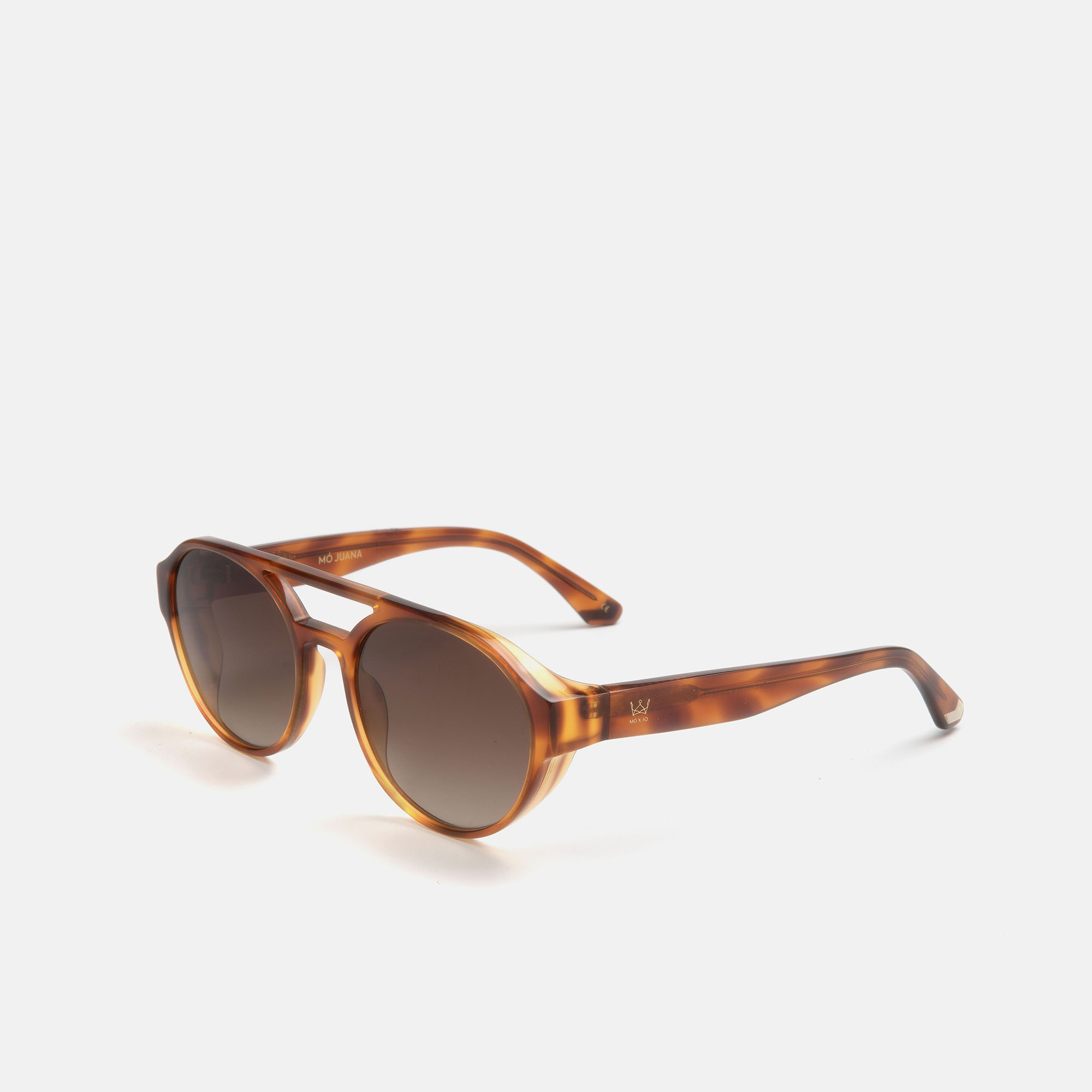 mó JUANA SUN, carey, hi-res