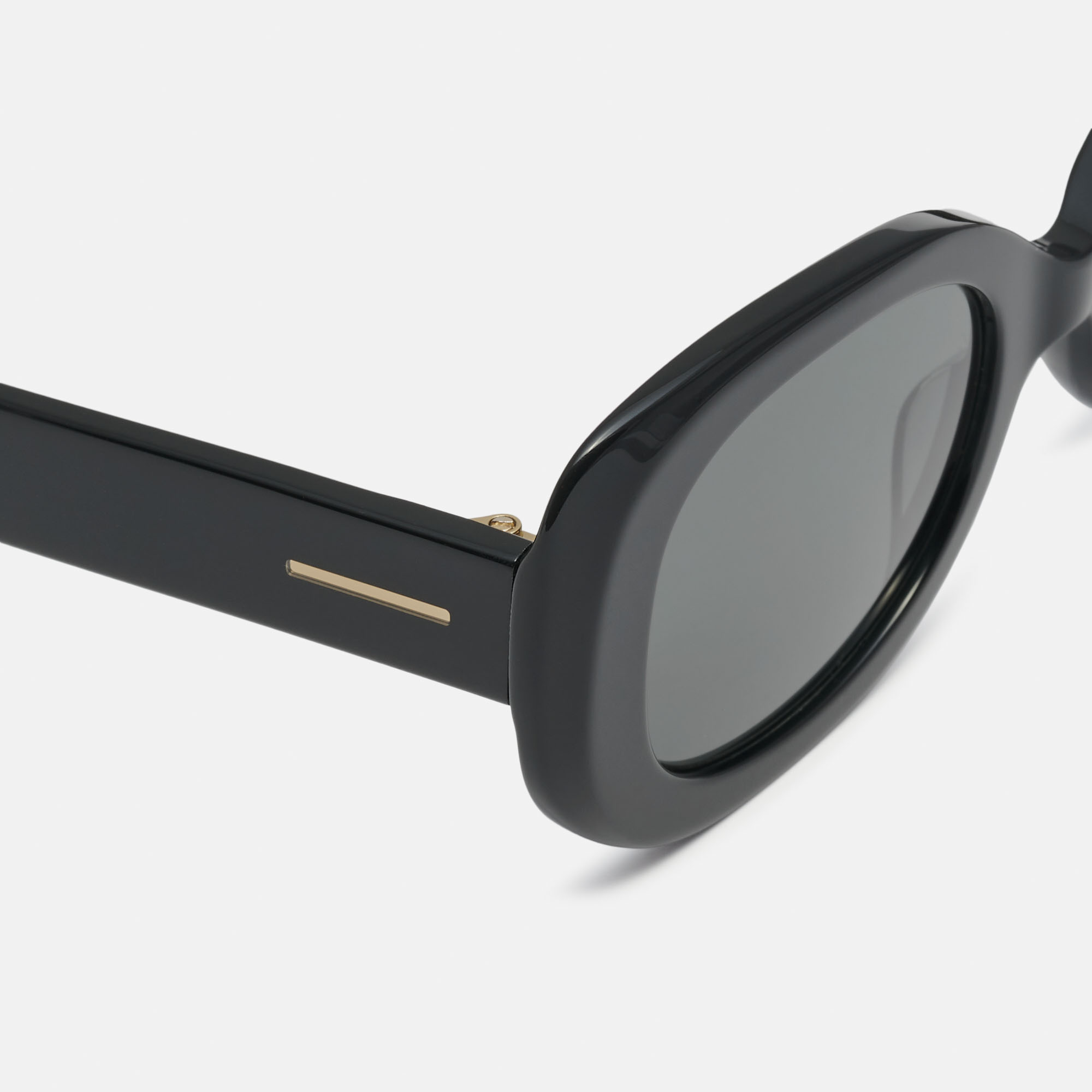 mó GUNTA SUN, black, hi-res